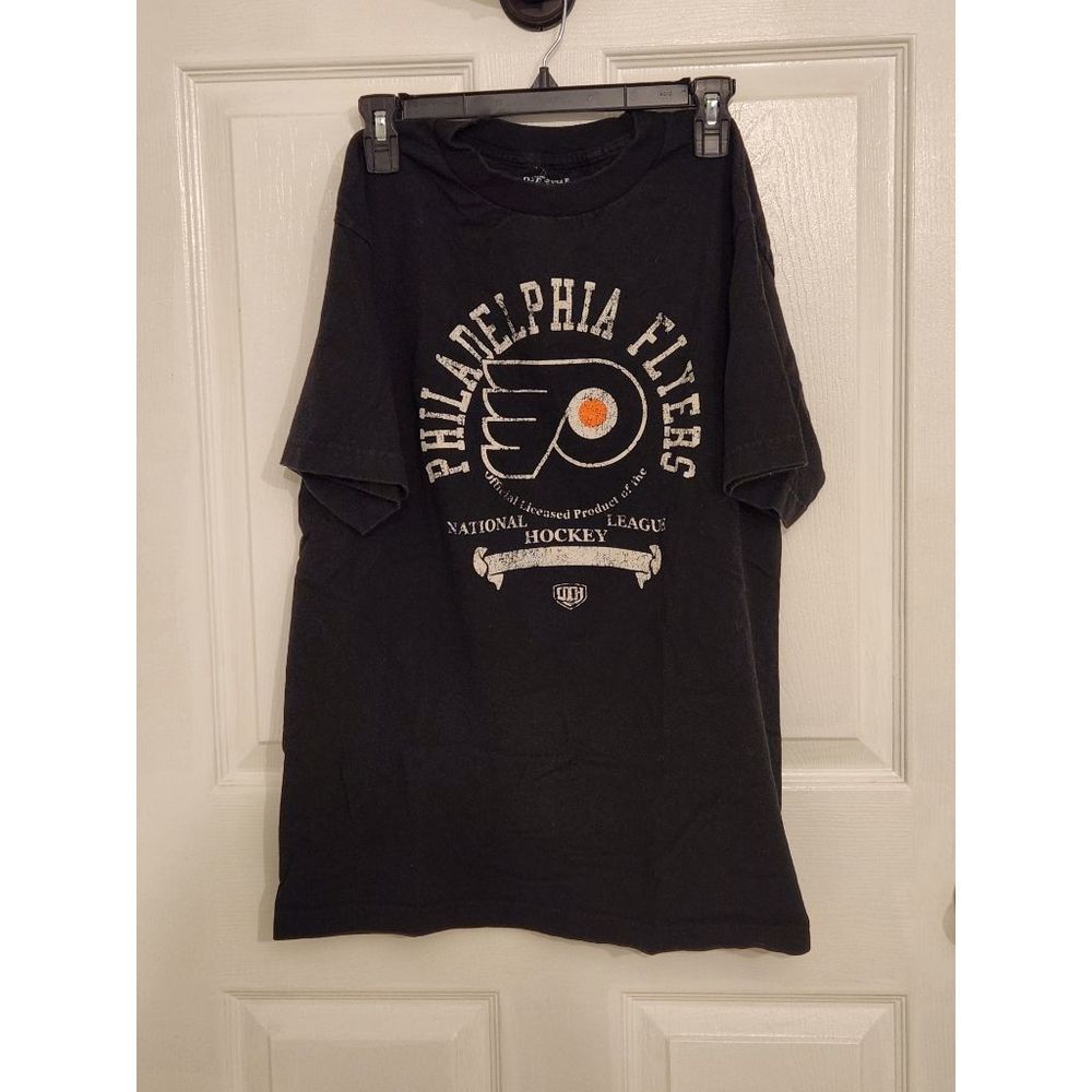 Philadelphia Flyers Size Medium